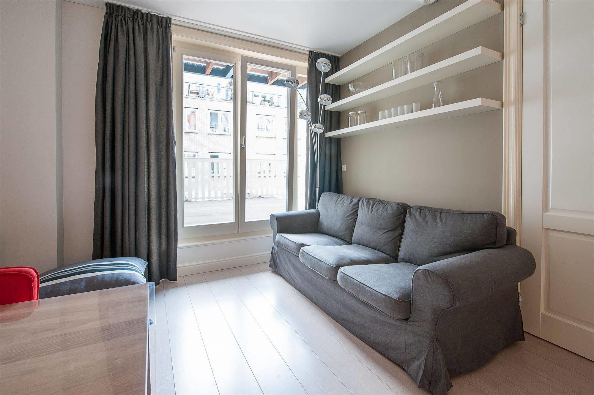 Short Stay Group Dapper Market Serviced Apartments Амстердам Екстериор снимка
