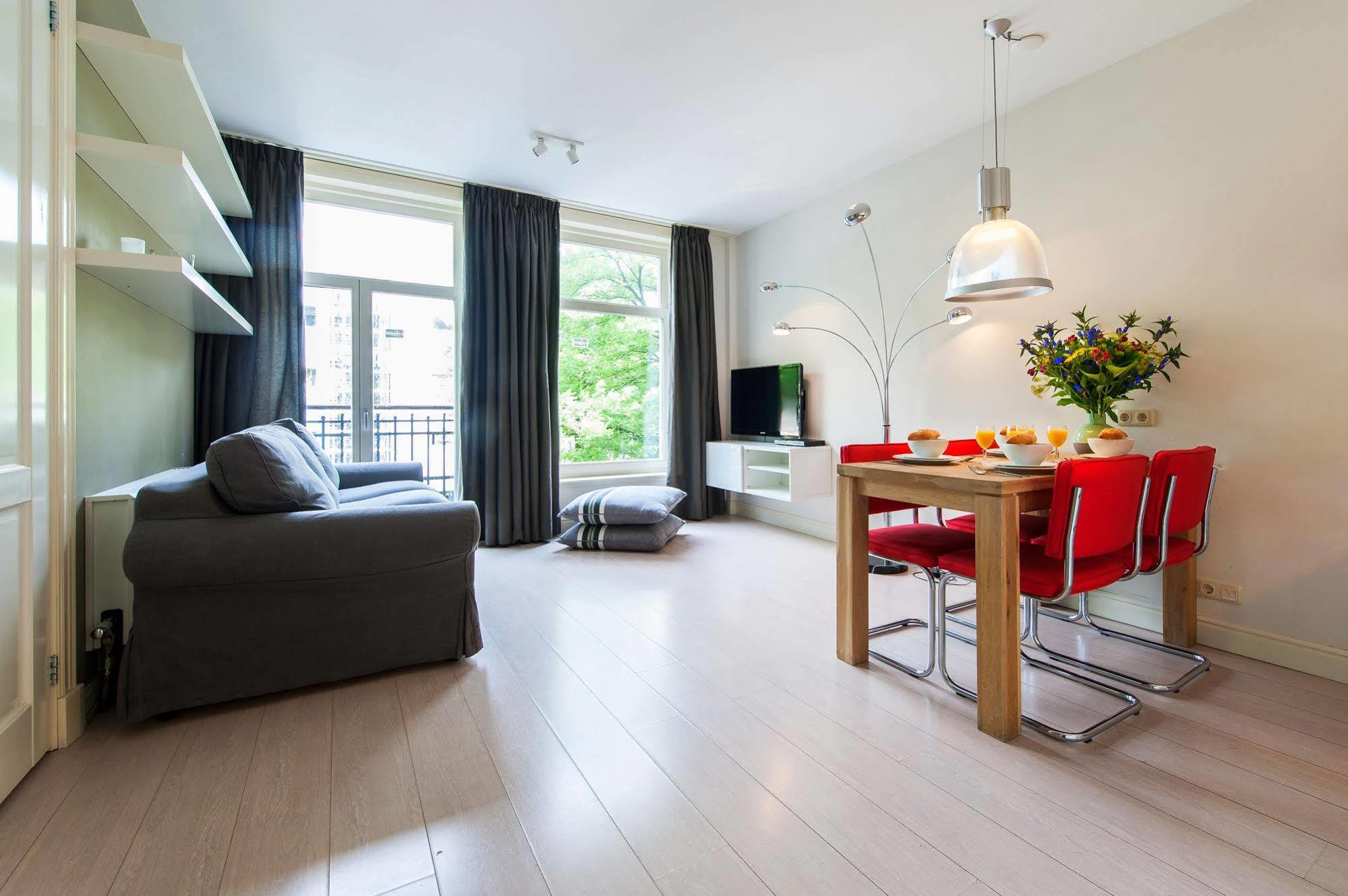 Short Stay Group Dapper Market Serviced Apartments Амстердам Екстериор снимка